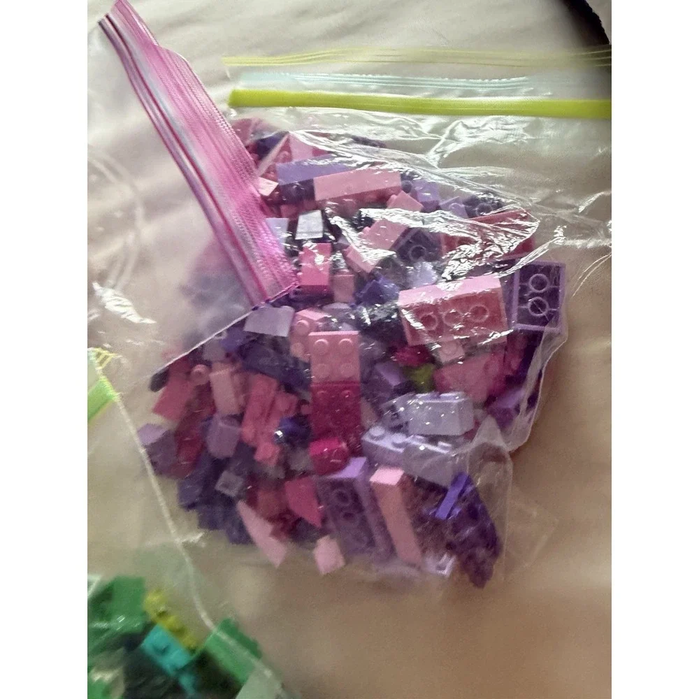 LEGO Lot 4.8 Lbs Star Wars Marvel City Minifigures Manuals Mixed Bulk